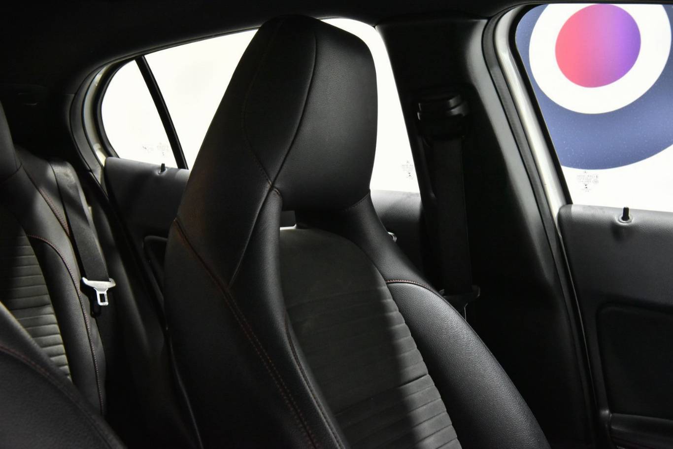 MERCEDES-BENZ GLA 200 43