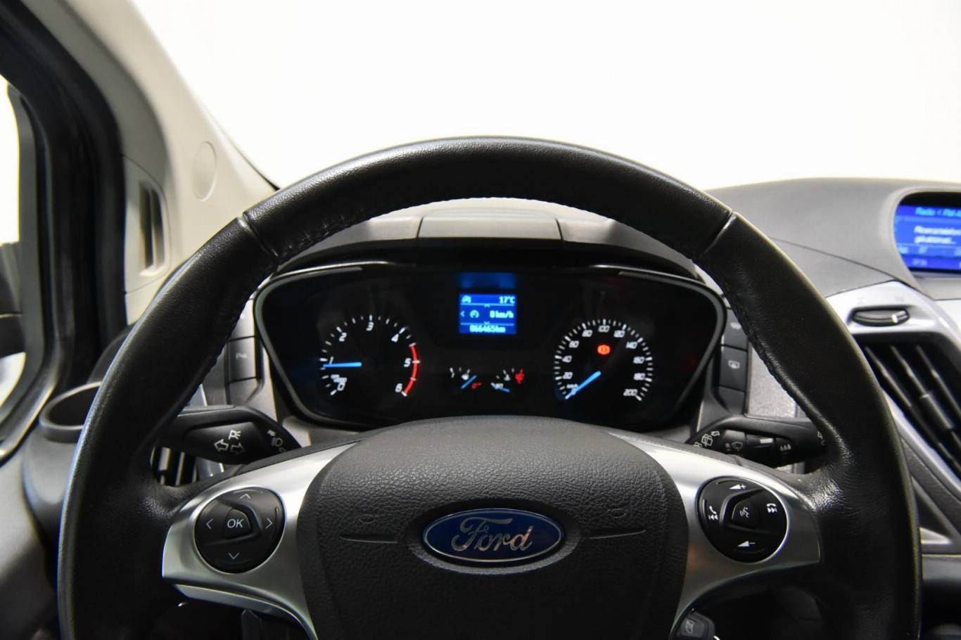 FORD Tourneo Custom 6