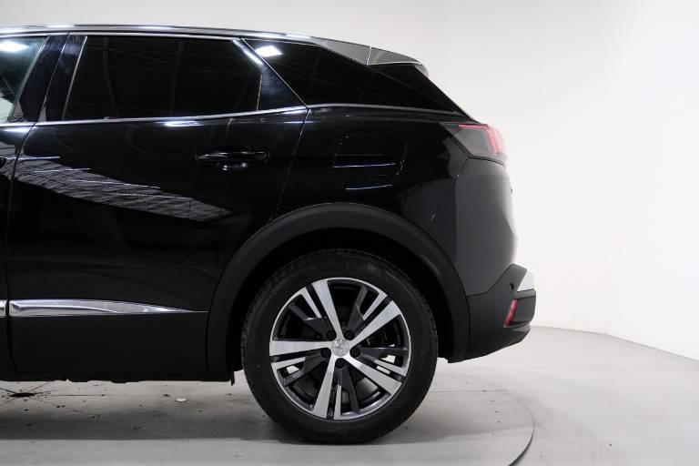 PEUGEOT 3008 44