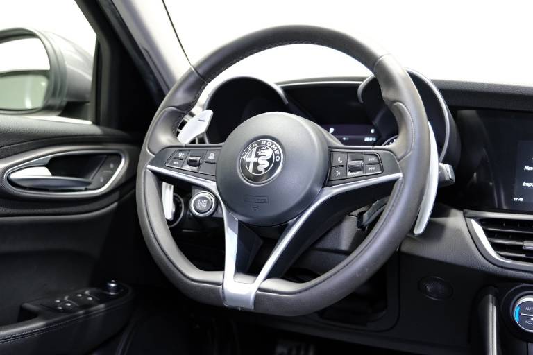 ALFA ROMEO Giulia 42