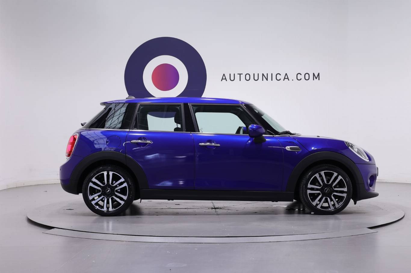 MINI One 4