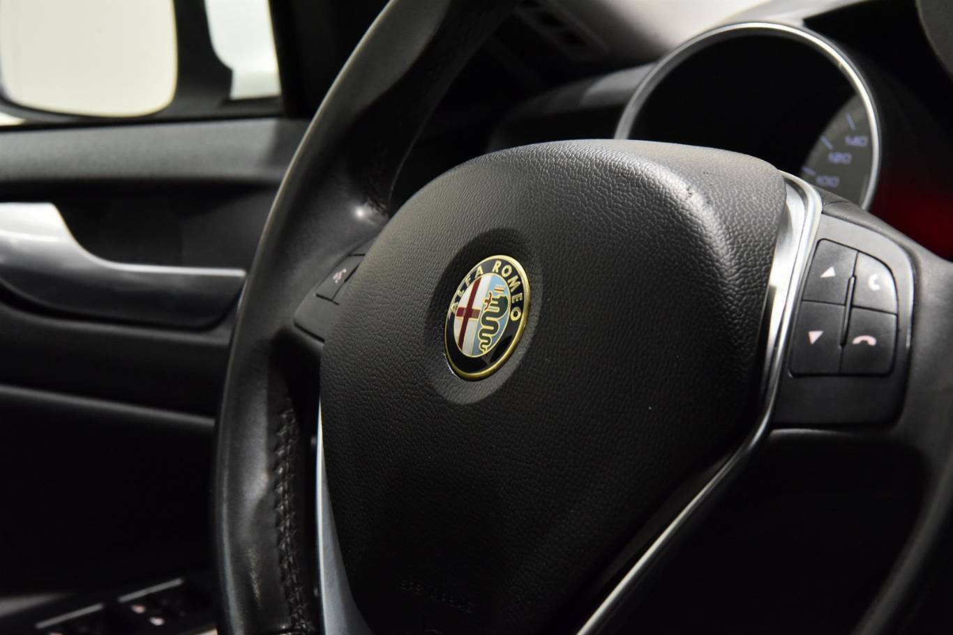 ALFA ROMEO Giulietta 40