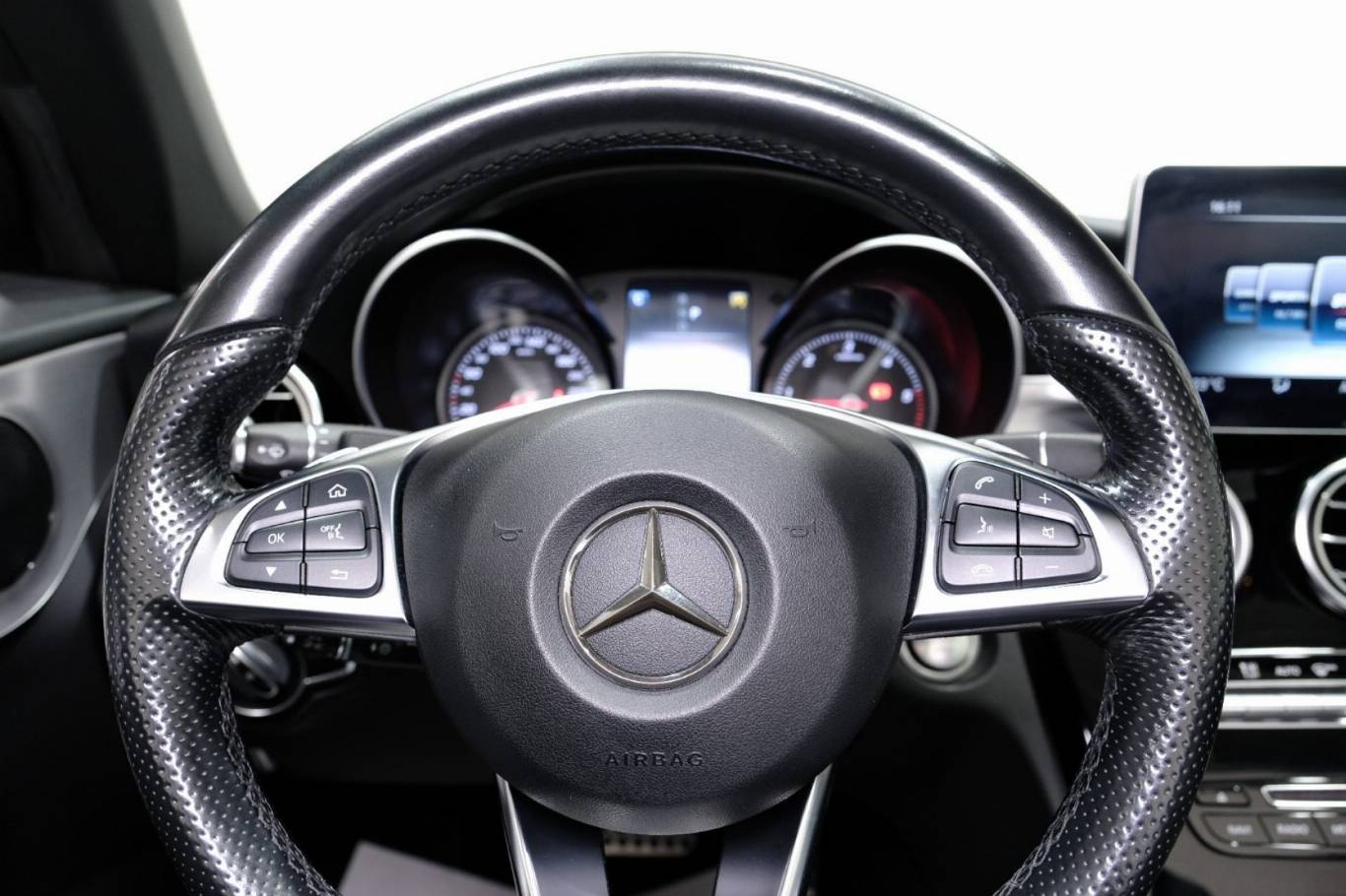 MERCEDES-BENZ C 220 16