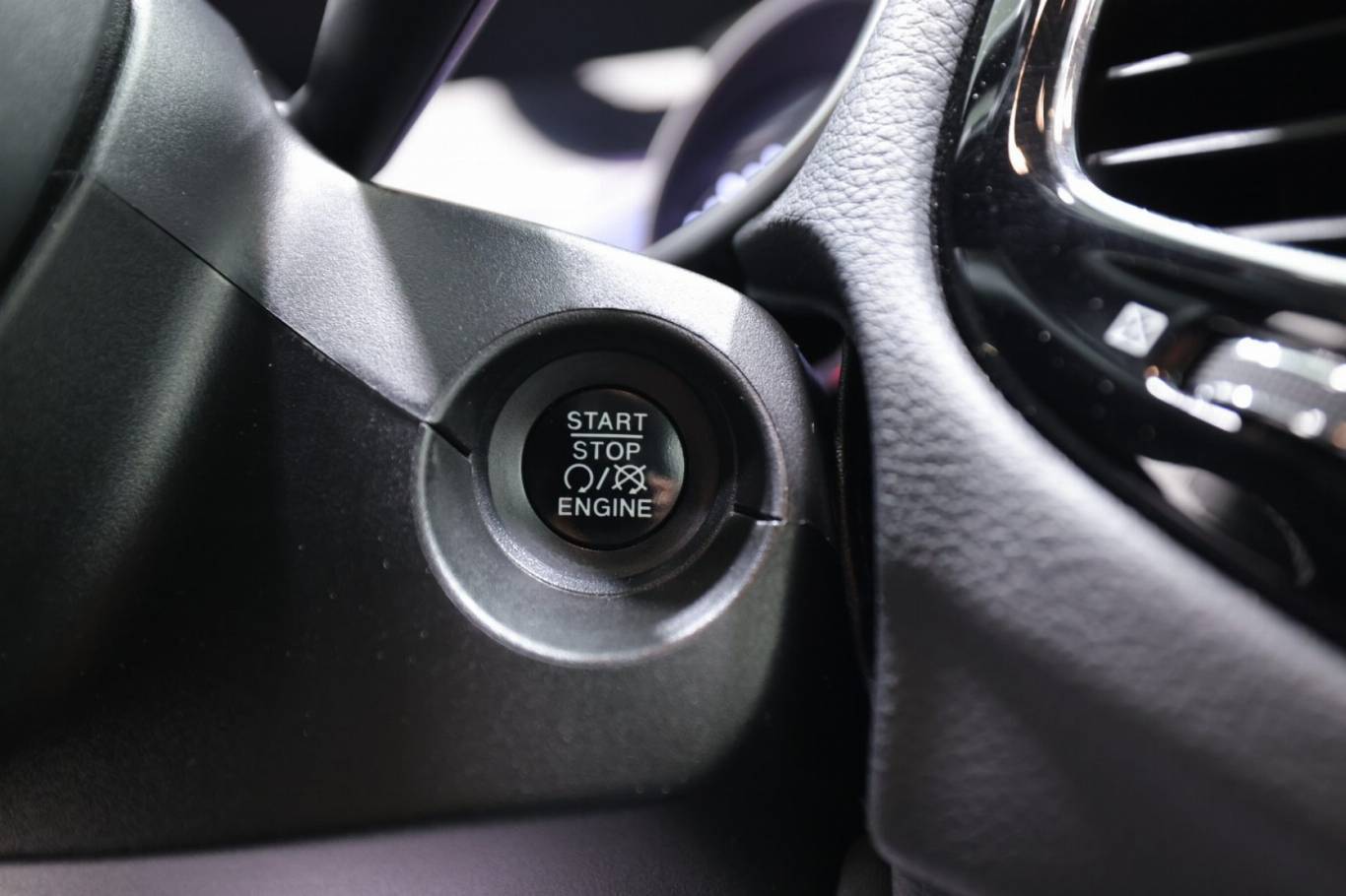 JEEP Compass 26