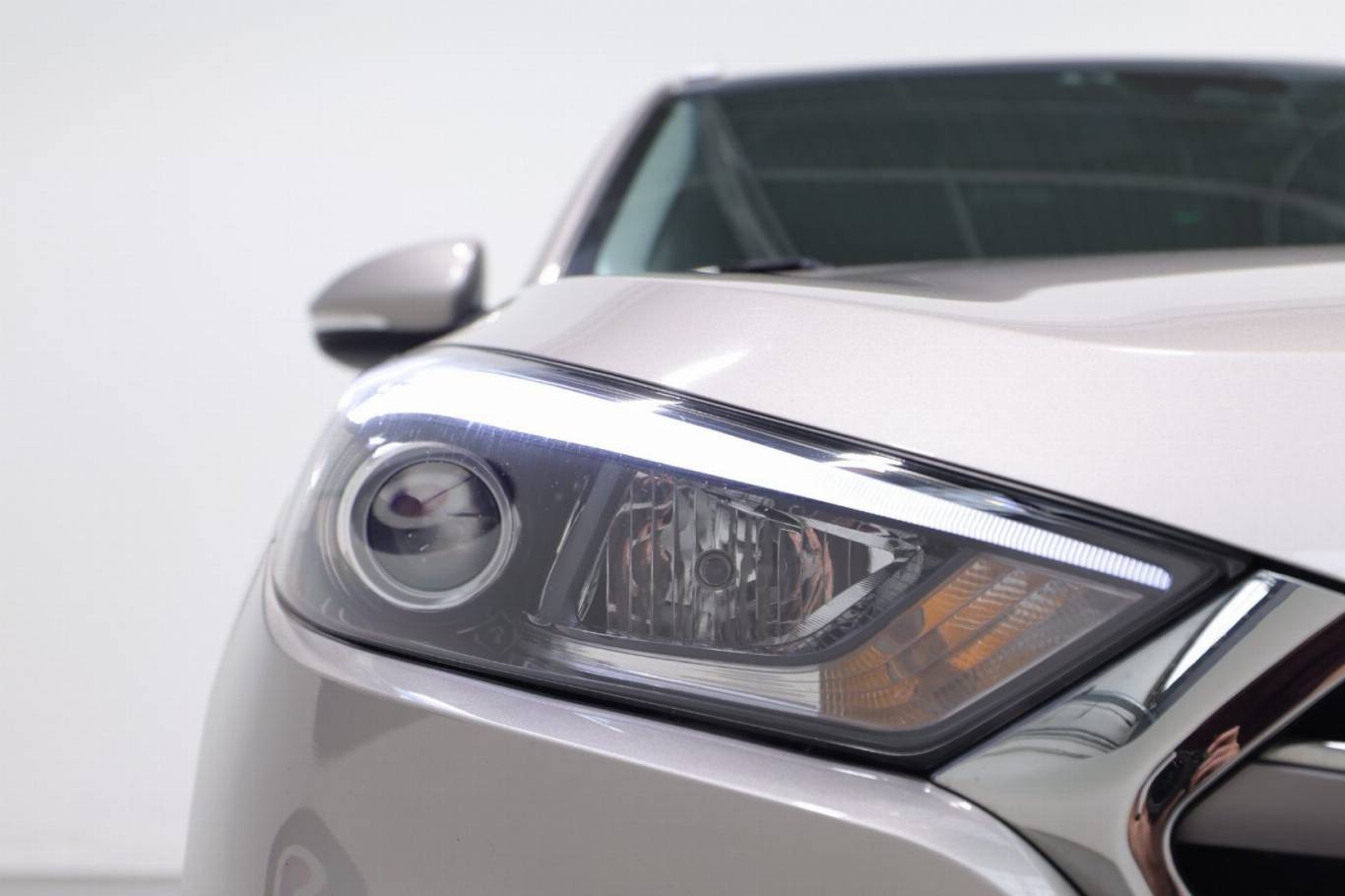 HYUNDAI Tucson 12