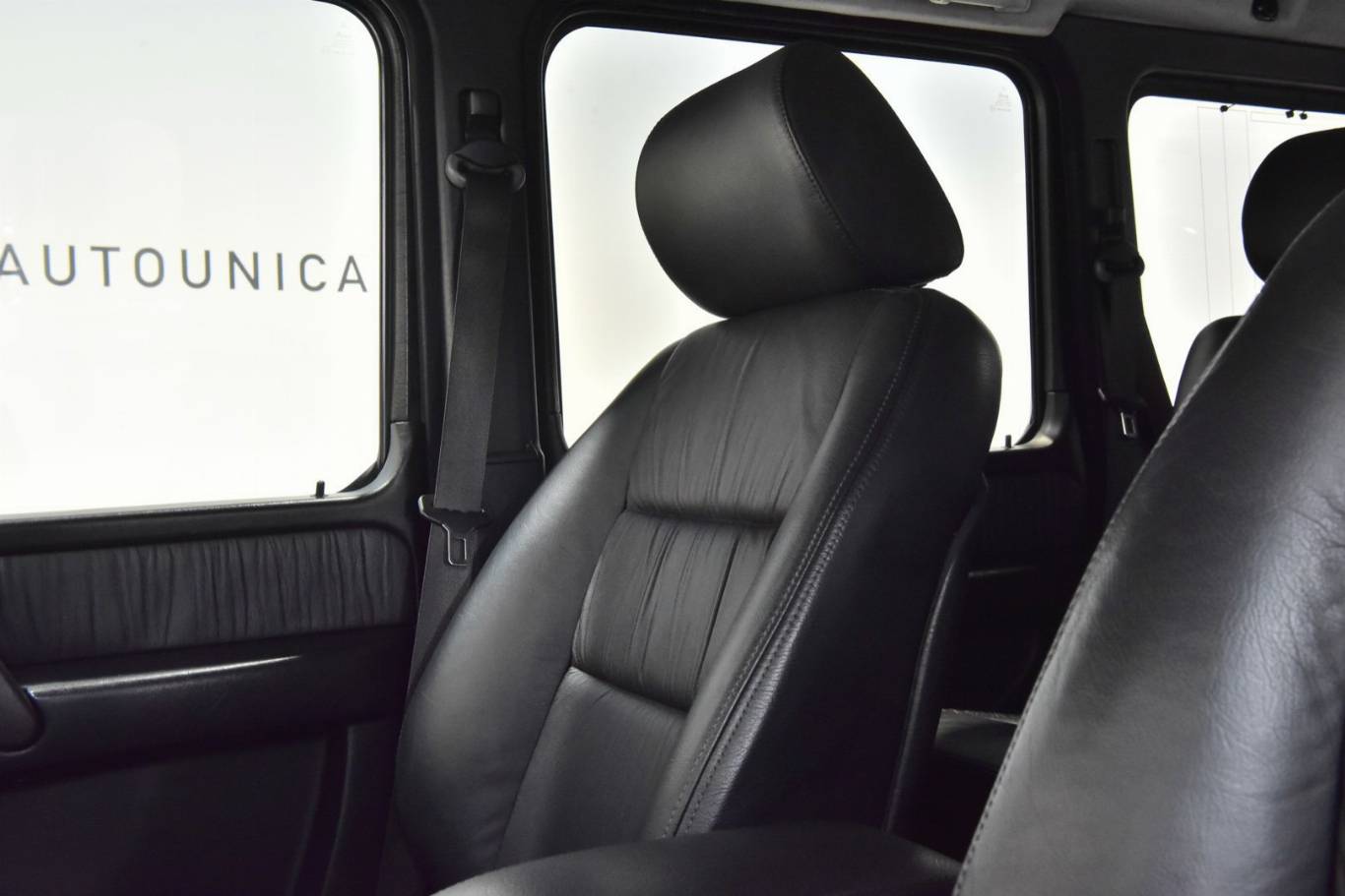 MERCEDES-BENZ G 400 44