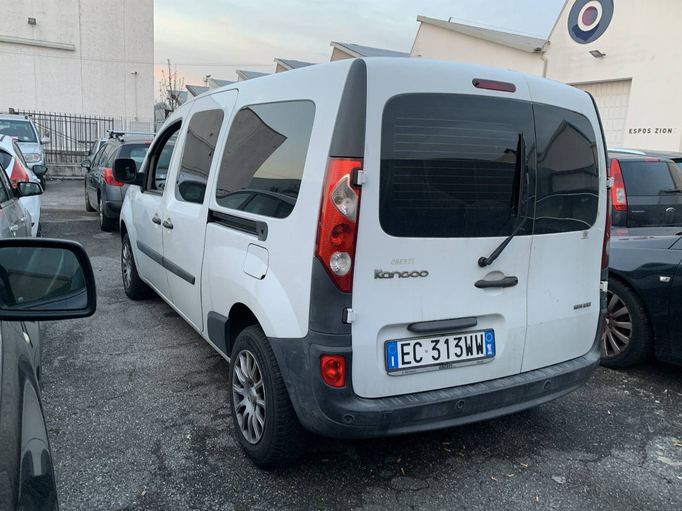 RENAULT Kangoo 6