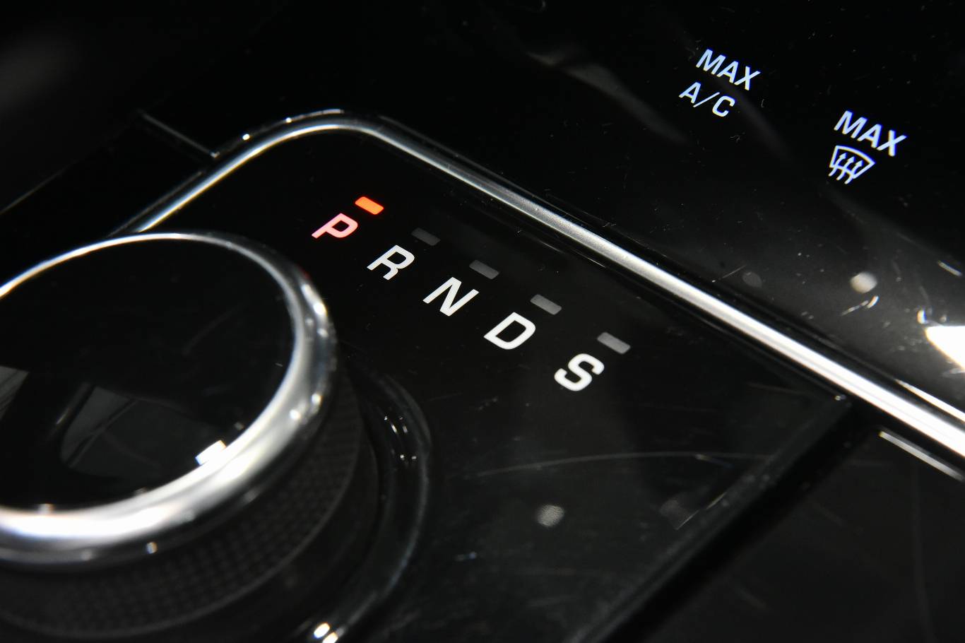 LAND ROVER Range Rover Velar 41