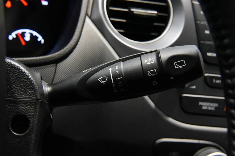 HYUNDAI I10 27