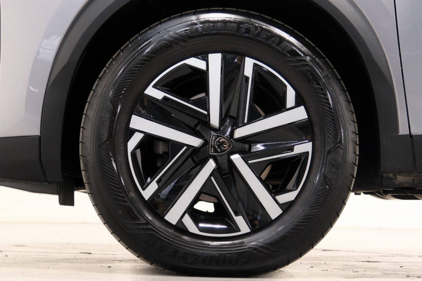 PEUGEOT 2008 15
