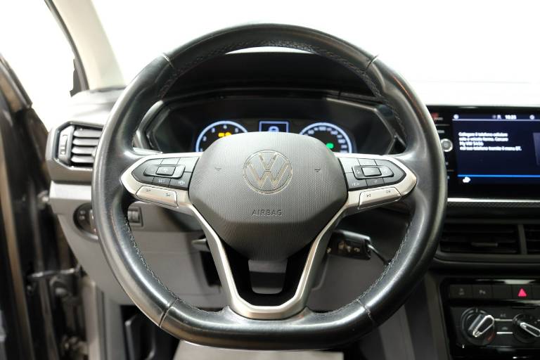 VOLKSWAGEN T-Cross 7