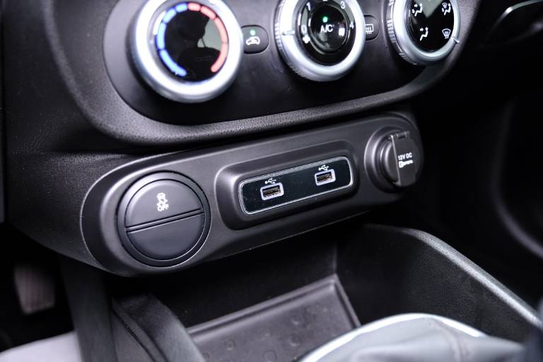 FIAT 500L 26