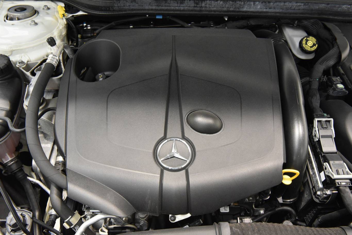 MERCEDES-BENZ A 200 14