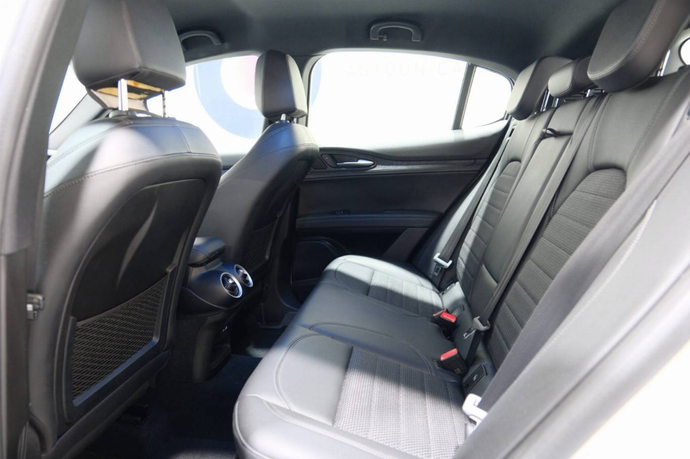 ALFA ROMEO Stelvio 39