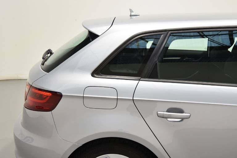AUDI A3 38
