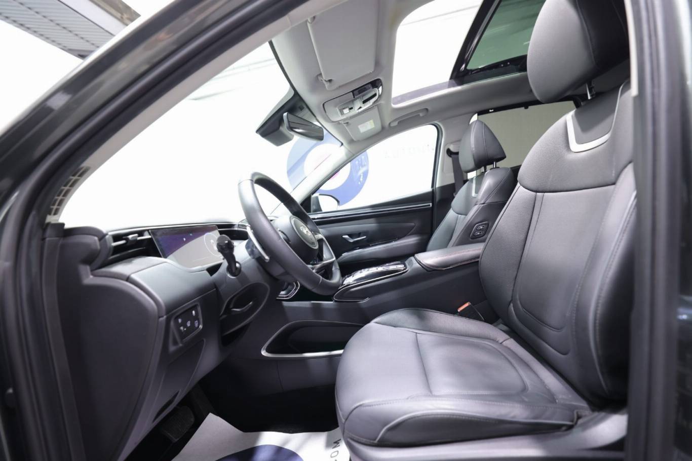 HYUNDAI Tucson 21
