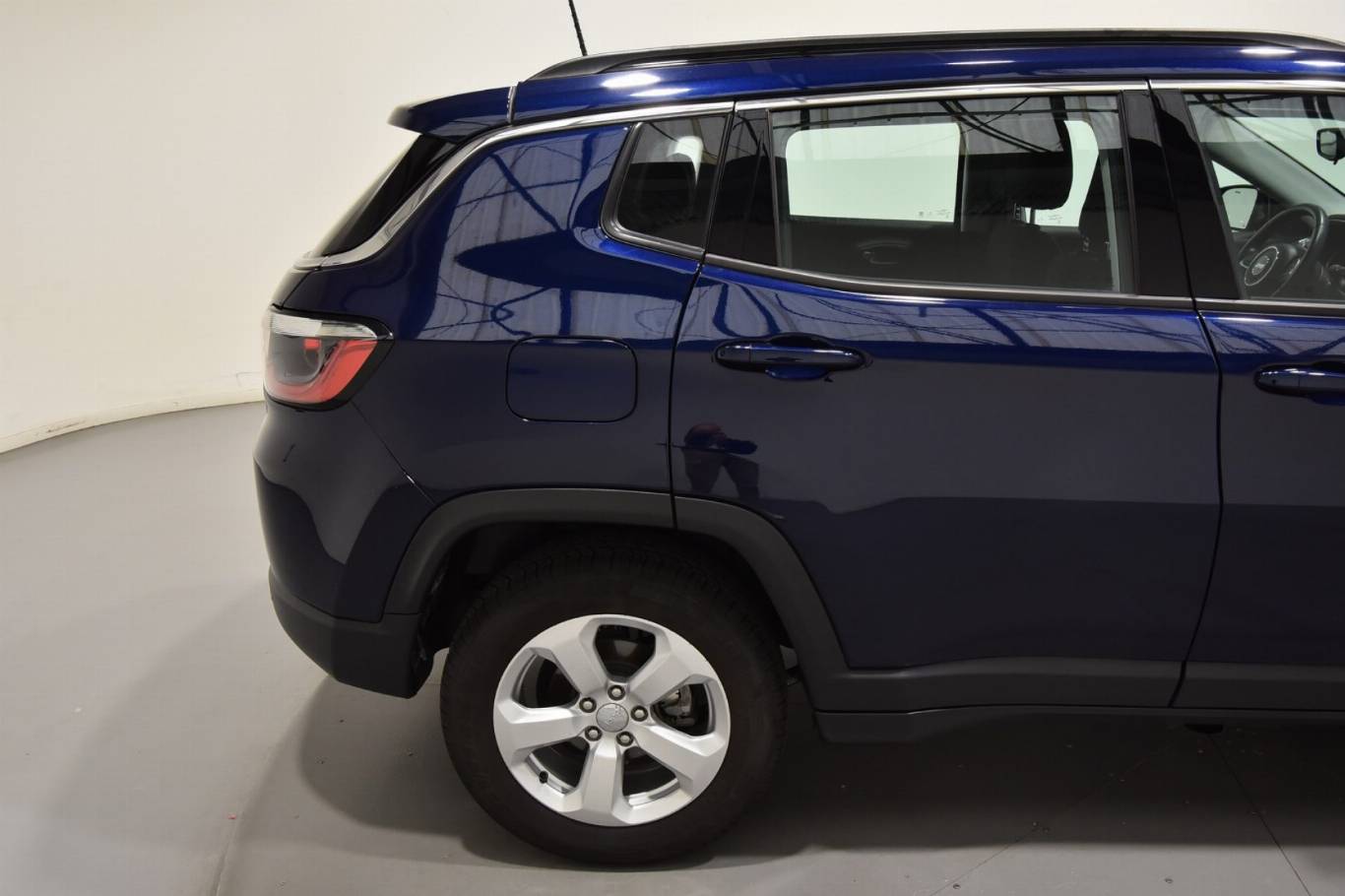 JEEP Compass 47