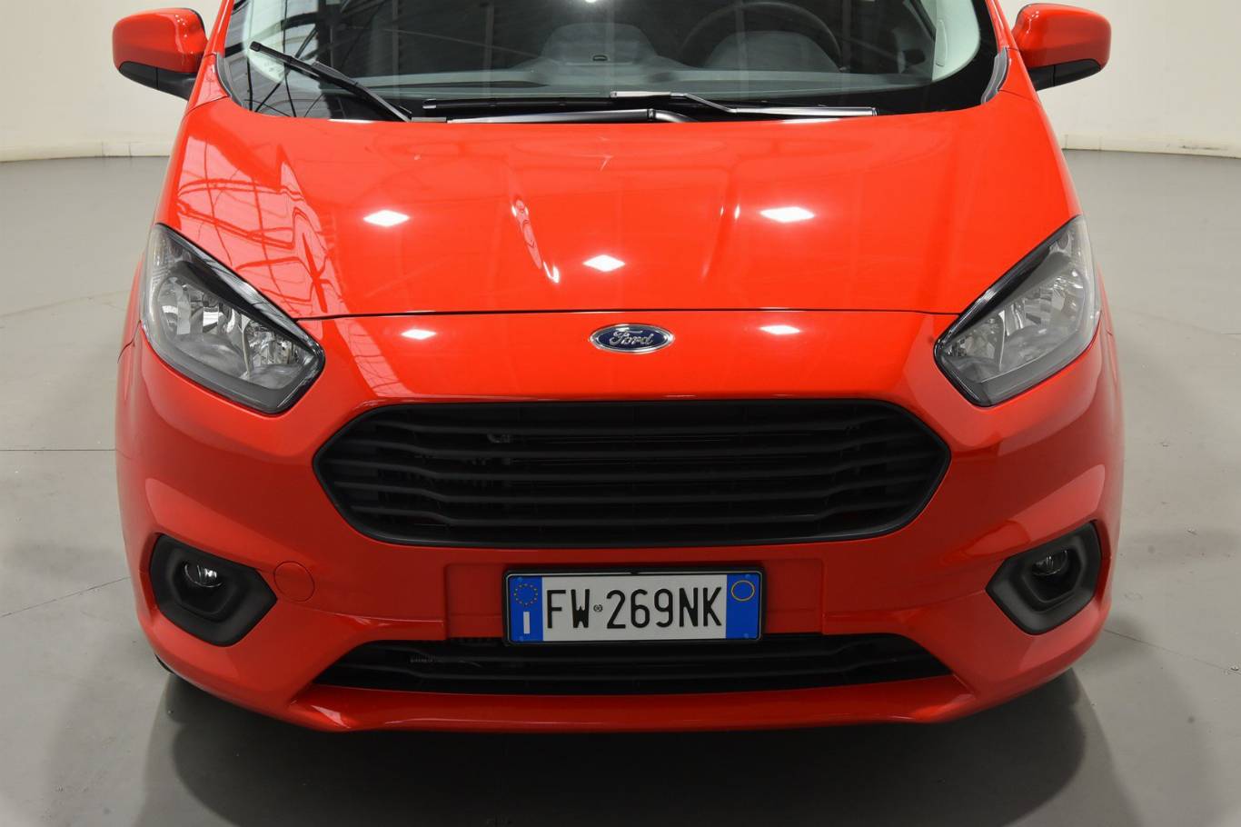 FORD Tourneo Courier 38