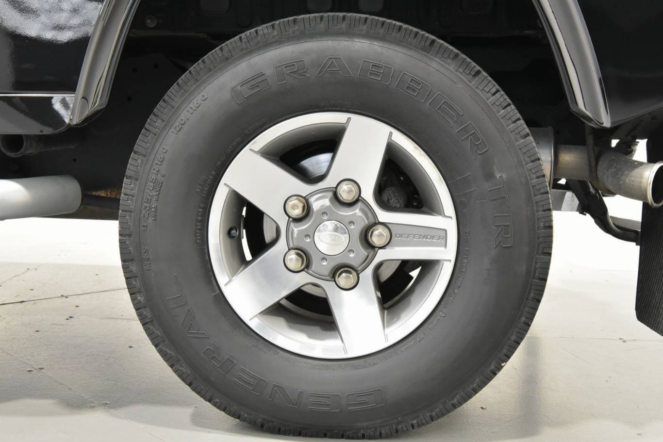 LAND ROVER Defender 31