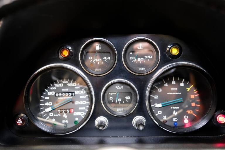 FERRARI 308 28