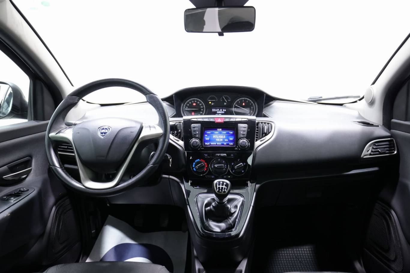 LANCIA Ypsilon 31
