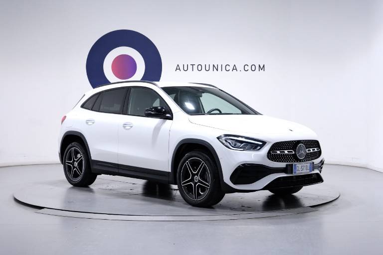 MERCEDES-BENZ GLA 250 3