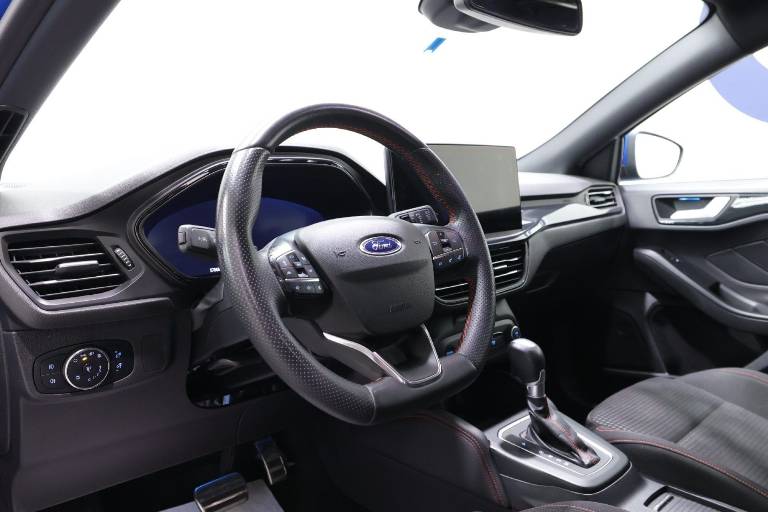 FORD Focus 5