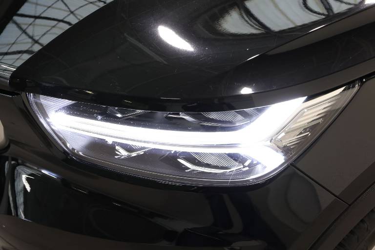 VOLVO XC40 43
