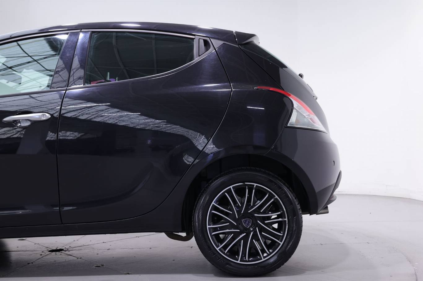 LANCIA Ypsilon 30