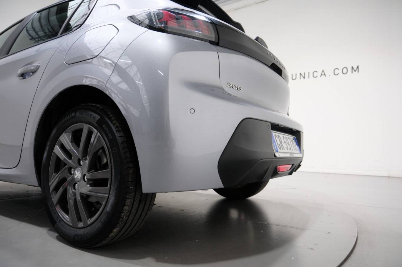 PEUGEOT 208 45