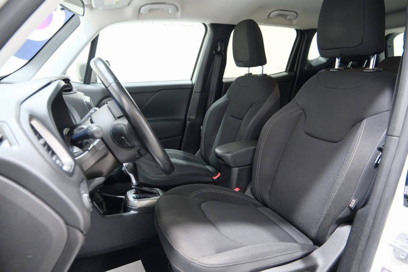 JEEP Renegade 6