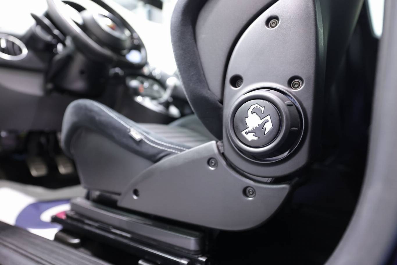 ABARTH 595 32