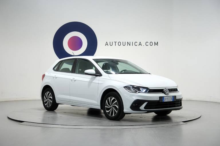 VOLKSWAGEN Polo 3