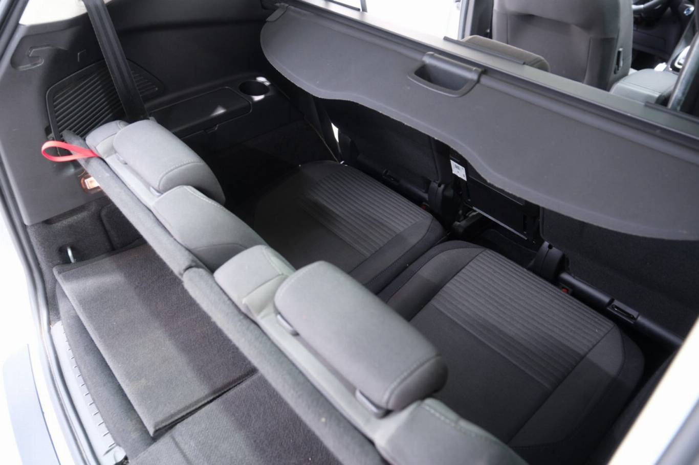 FORD C-Max 11