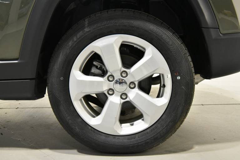 JEEP Compass 13