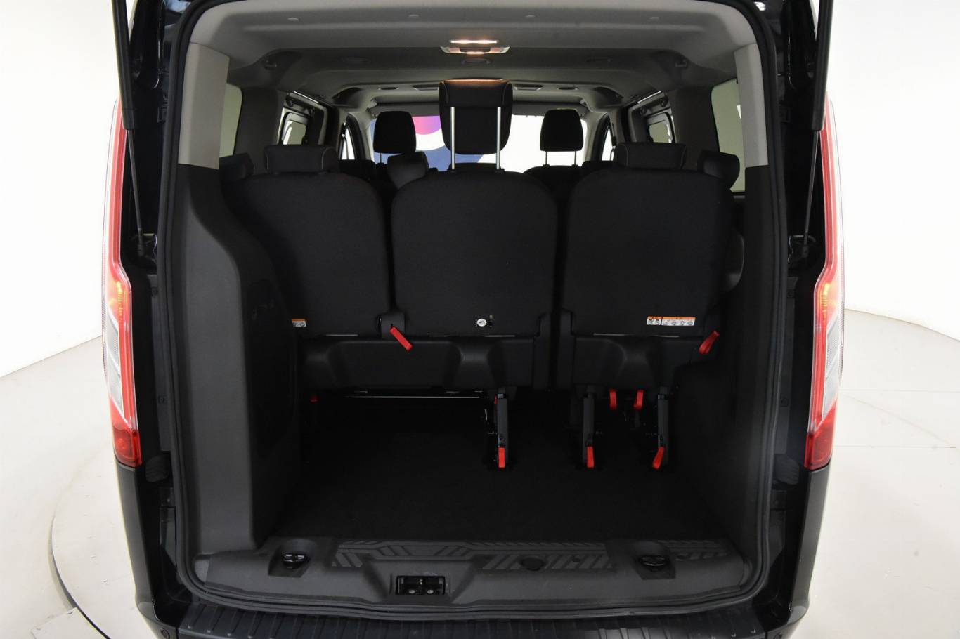 FORD Tourneo Custom 43