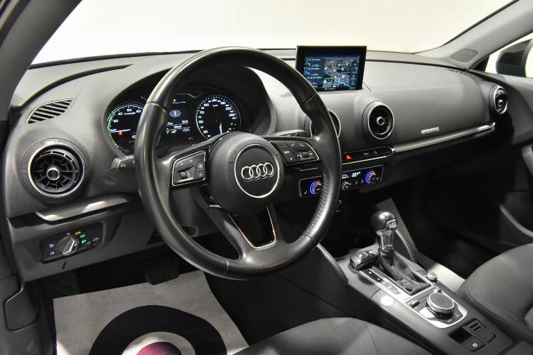 AUDI A3 3