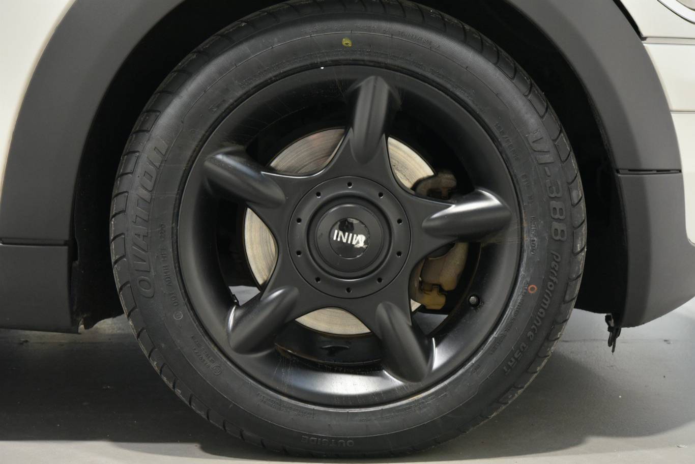 MINI Cooper Clubman 37