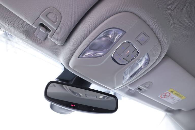 JEEP Compass 32