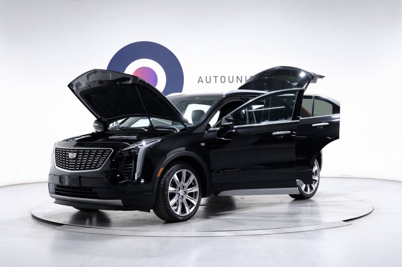 CADILLAC XT4 85