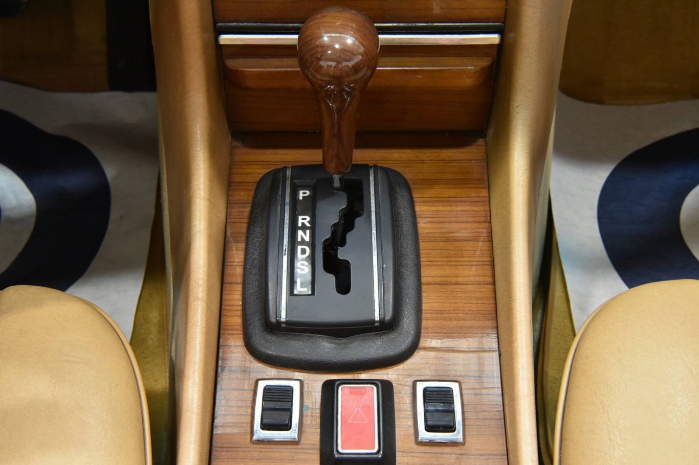 MERCEDES-BENZ SL 380 8