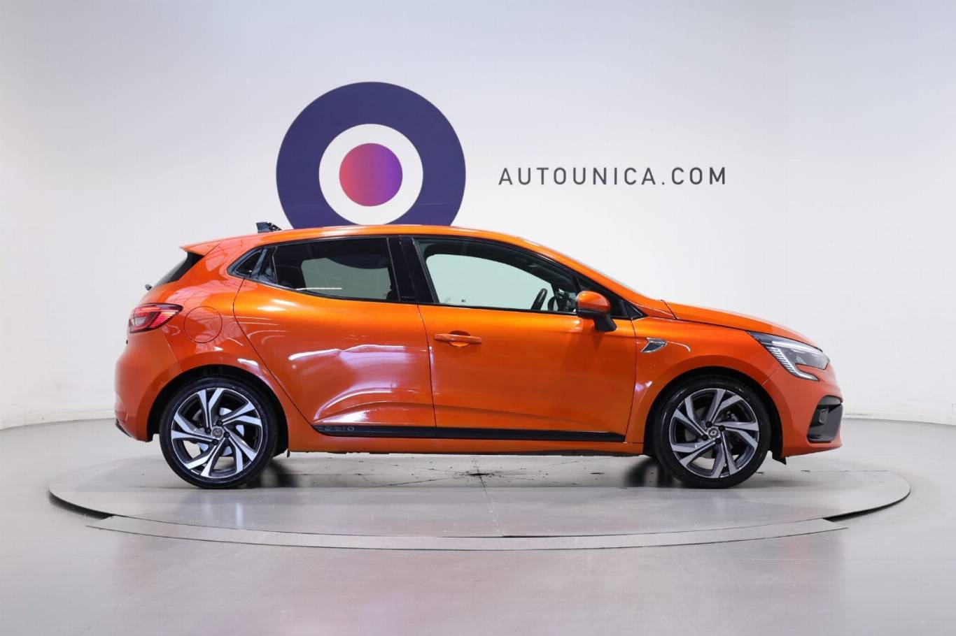 RENAULT Clio 4