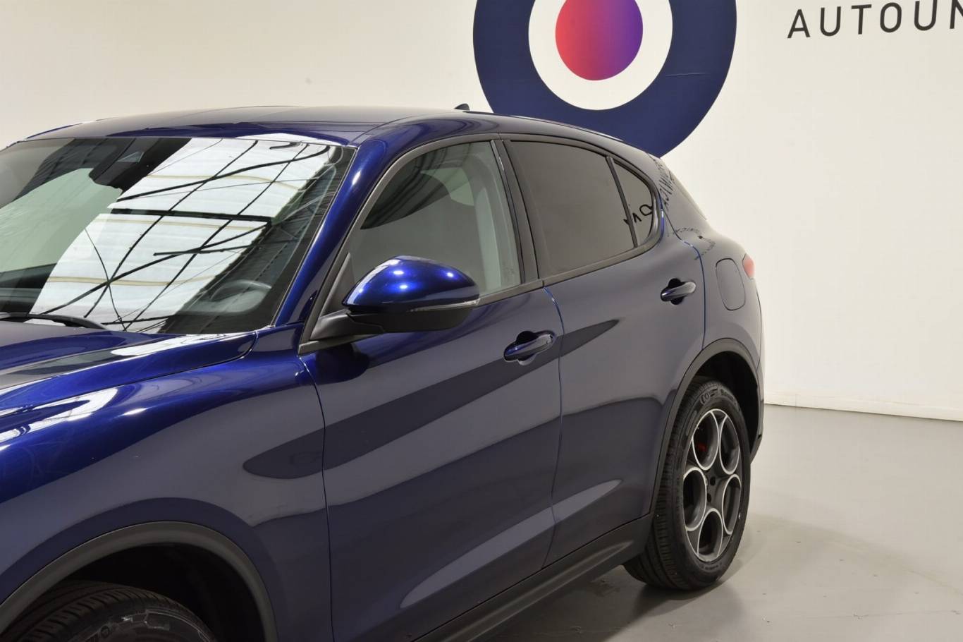 ALFA ROMEO Stelvio 37