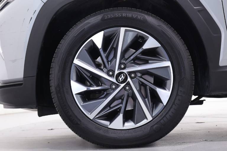 HYUNDAI Tucson 12