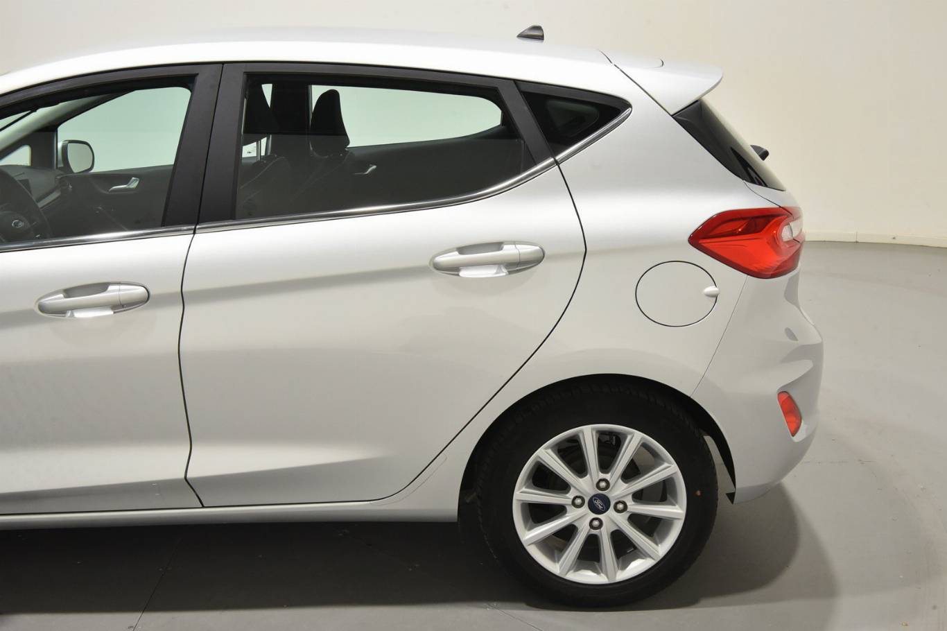 FORD Fiesta 46