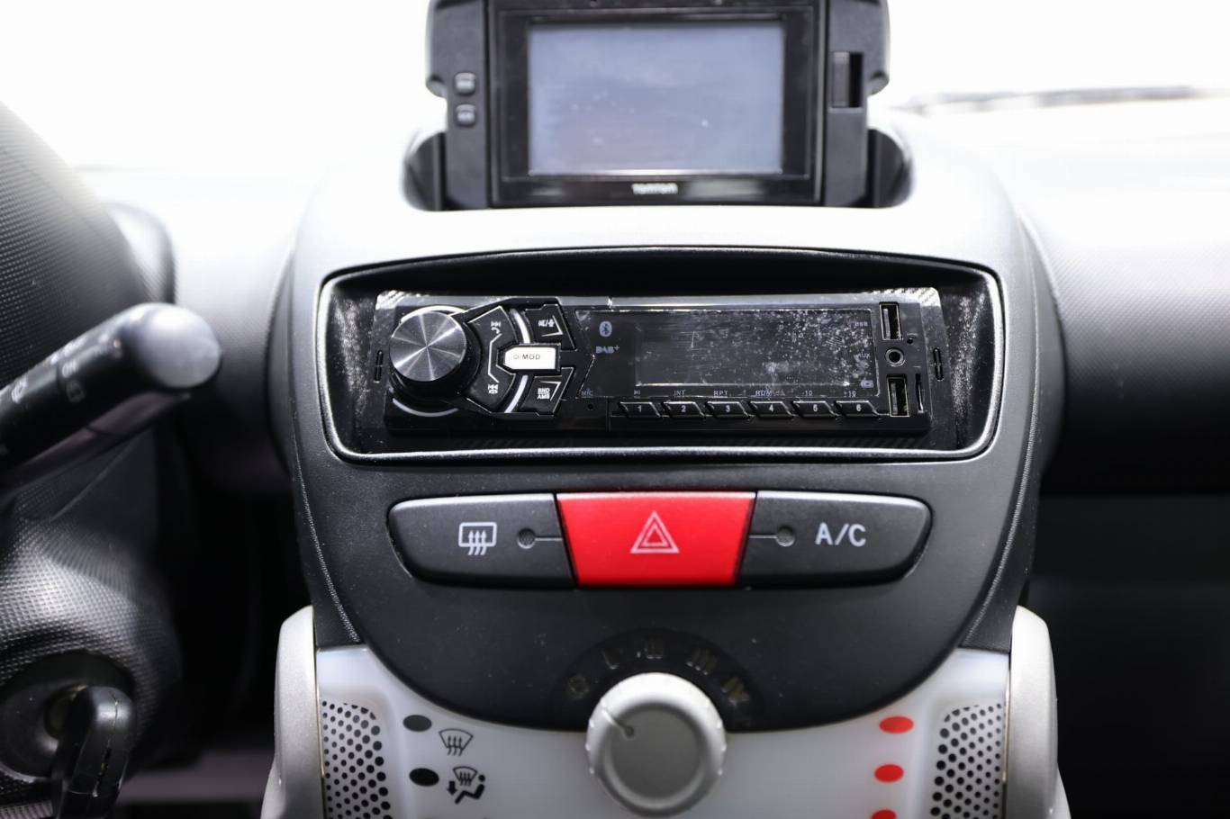 TOYOTA Aygo 23