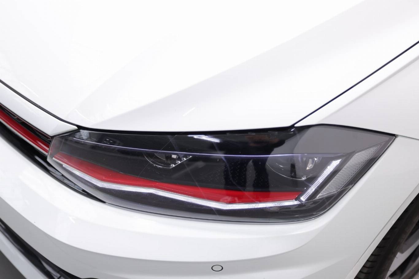 VOLKSWAGEN Polo GTI 42