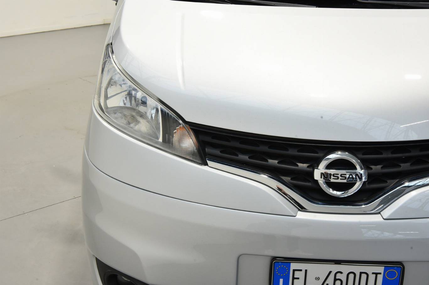 NISSAN NV200 32