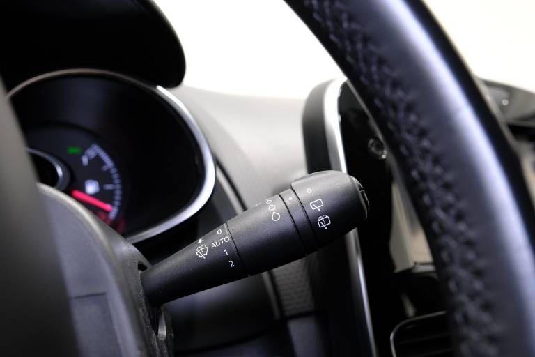 RENAULT Clio 23