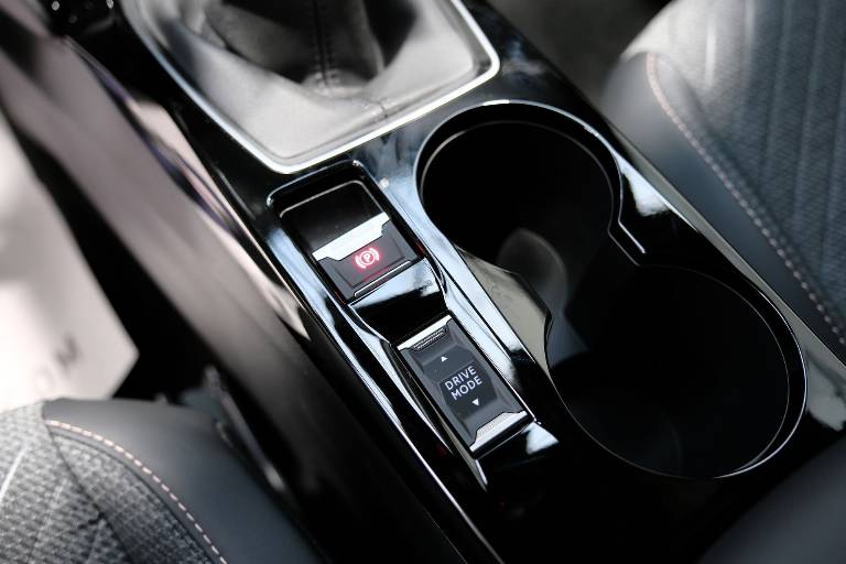 PEUGEOT 2008 37